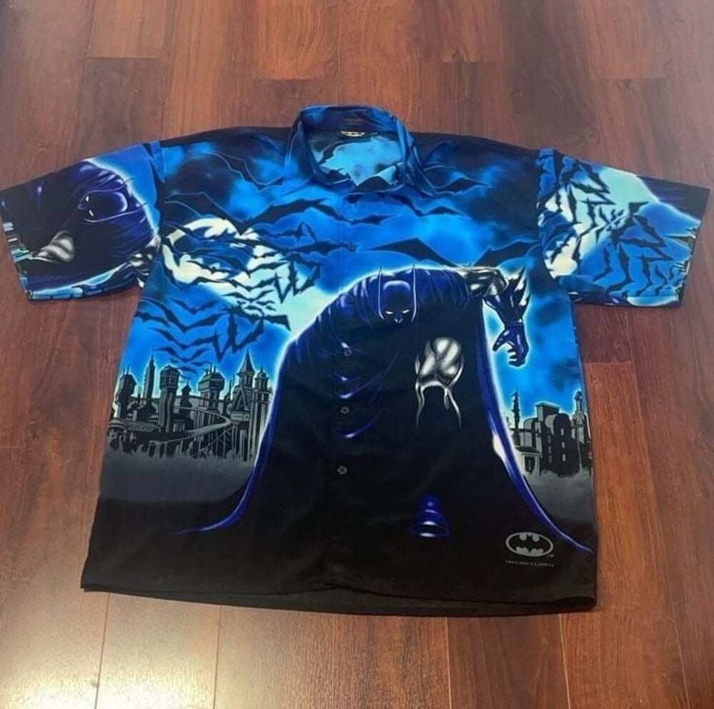 Vintage 2001 Batman Gotham City DC Comics All Over Print Button Up Shirt 2XL
